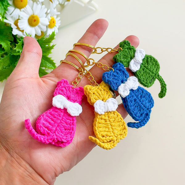 Crochet Cat Keychain Pattern, Cute DIY Key Holder Design for Fun Gifts, Perfect Crochet Gift Ideas