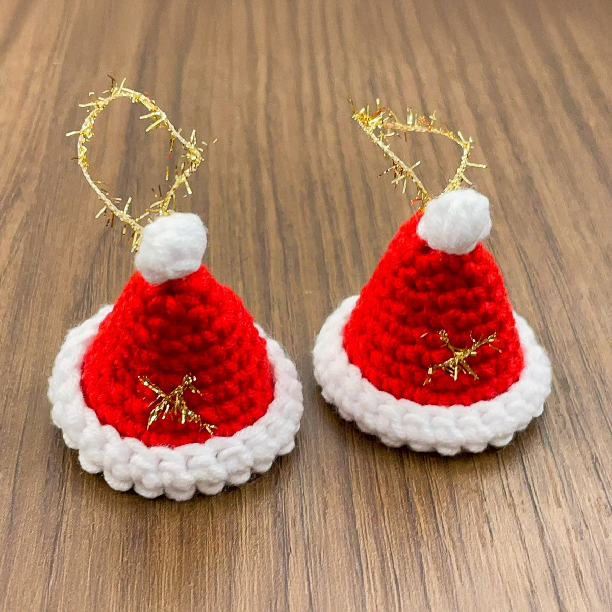 Adorable Crochet Santa Hat Pattern PDF - Instant Download for Christmas Crochet PDF pattern - Hand Trendy