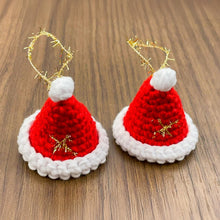Handmade crochet Santa hat ornament pattern, beginner-friendly Christmas tree decoration DIY, red and white crochet holiday decor, PDF tutorial