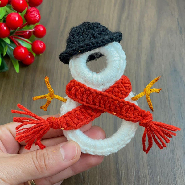 Snowman Amigurumi Pattern, Adorable Christmas Crochet Decor for Holiday Gifting & Handmade Winter Ornament DIY
