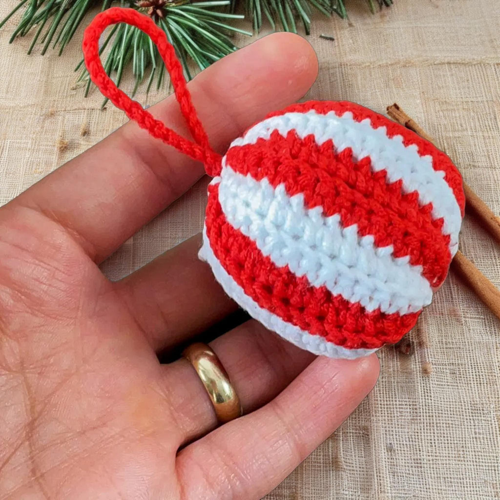 Crochet Christmas Ornament PDF Pattern - Easy DIY Christmas Decoration for Beginners - Hand Trendy