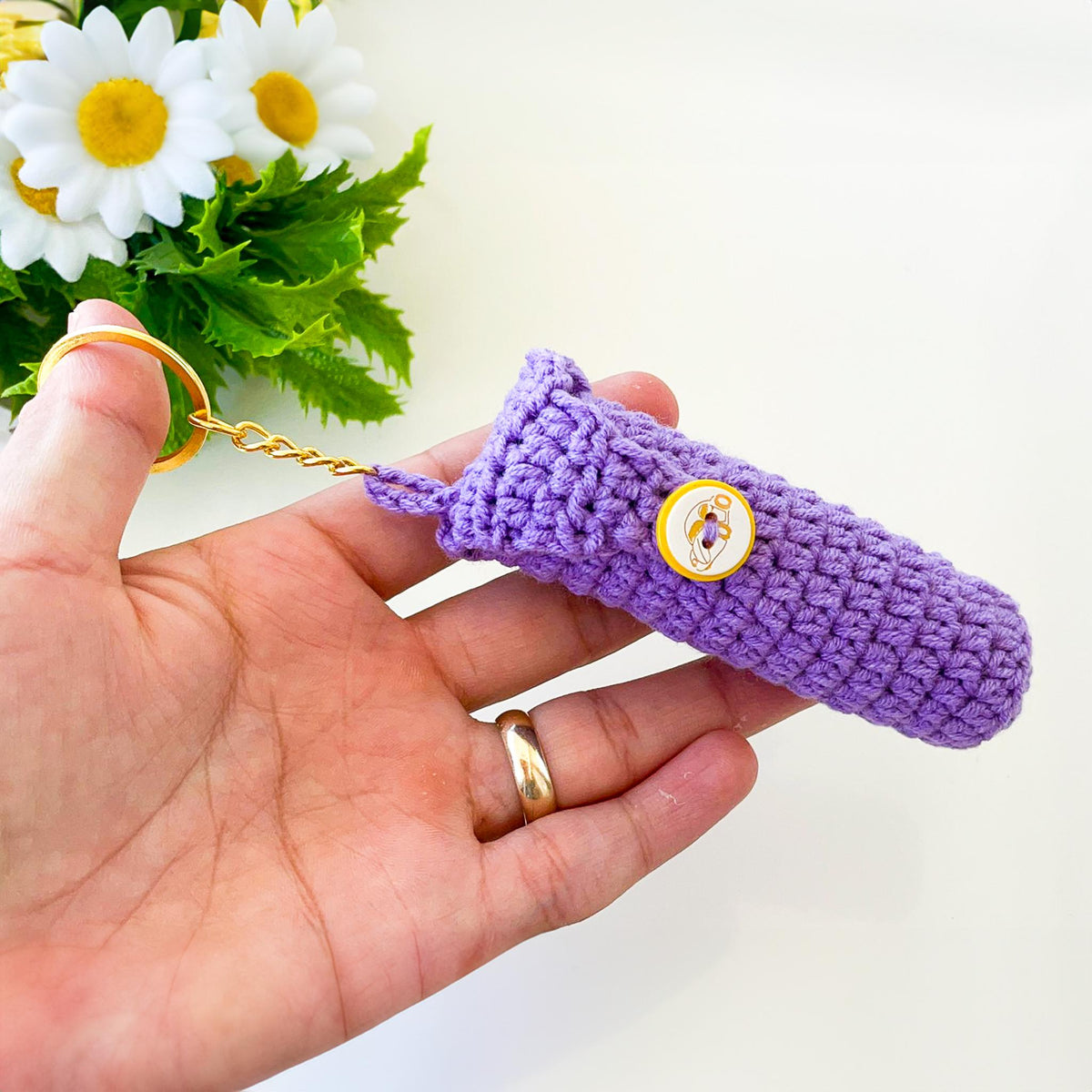 Crochet Lip Balm Holder DIY Pattern - Friendly Pattern for Handmade Gifts - Hand Trendy