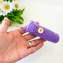 Handmade crochet lip balm and lipstick holder keychain in colorful yarn, PDF pattern for DIY crochet case