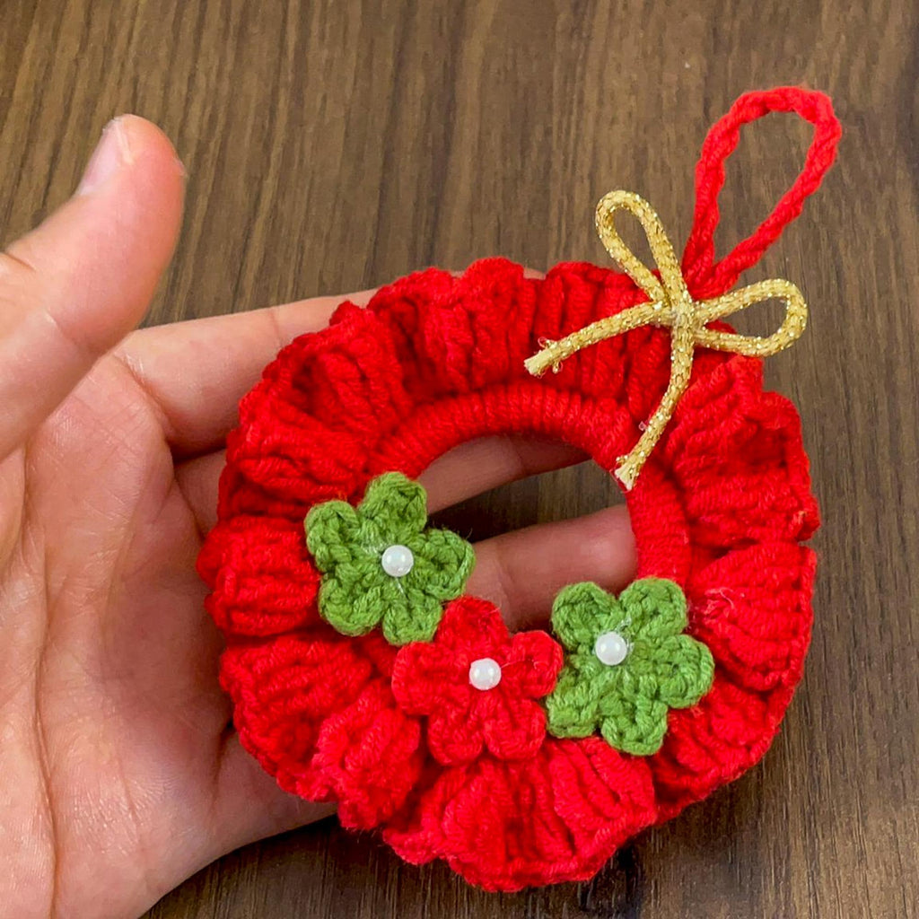 Crochet Ruffled Flower Wreath Pattern PDF - DIY Red Christmas Ornament PDF - Hand Trendy