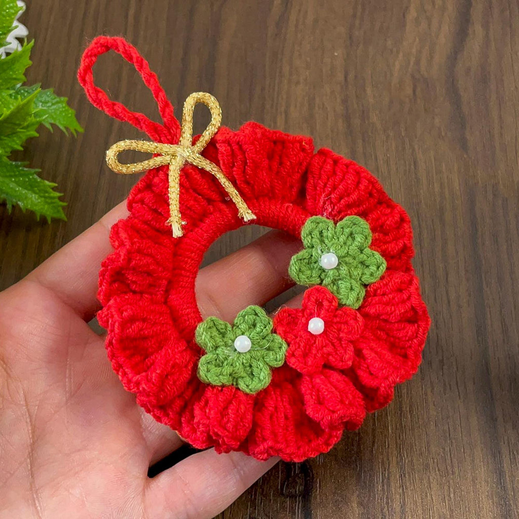 Crochet Ruffled Flower Wreath Pattern PDF - DIY Red Christmas Ornament PDF - Hand Trendy
