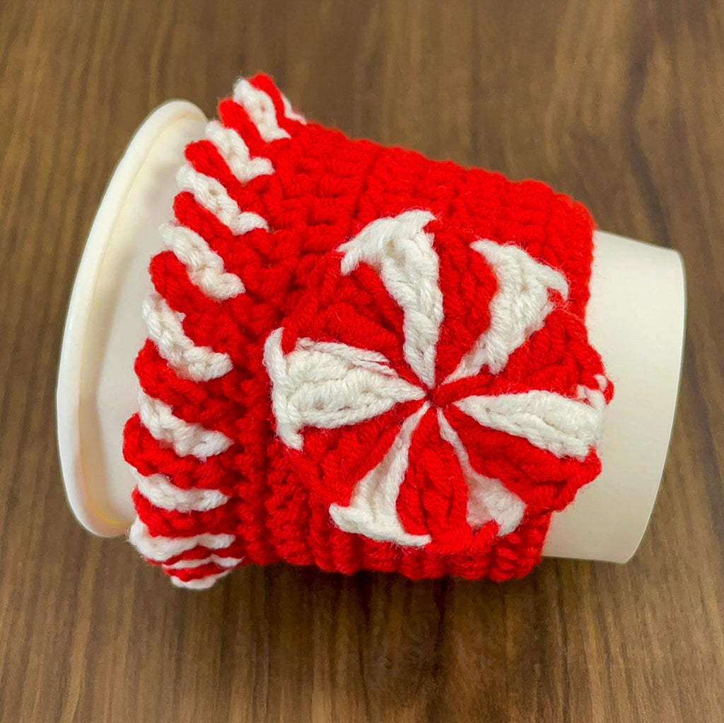 Christmas Crochet Cup Cozy PDF Pattern - Handmade Holiday Crochet Pattern - Hand Trendy
