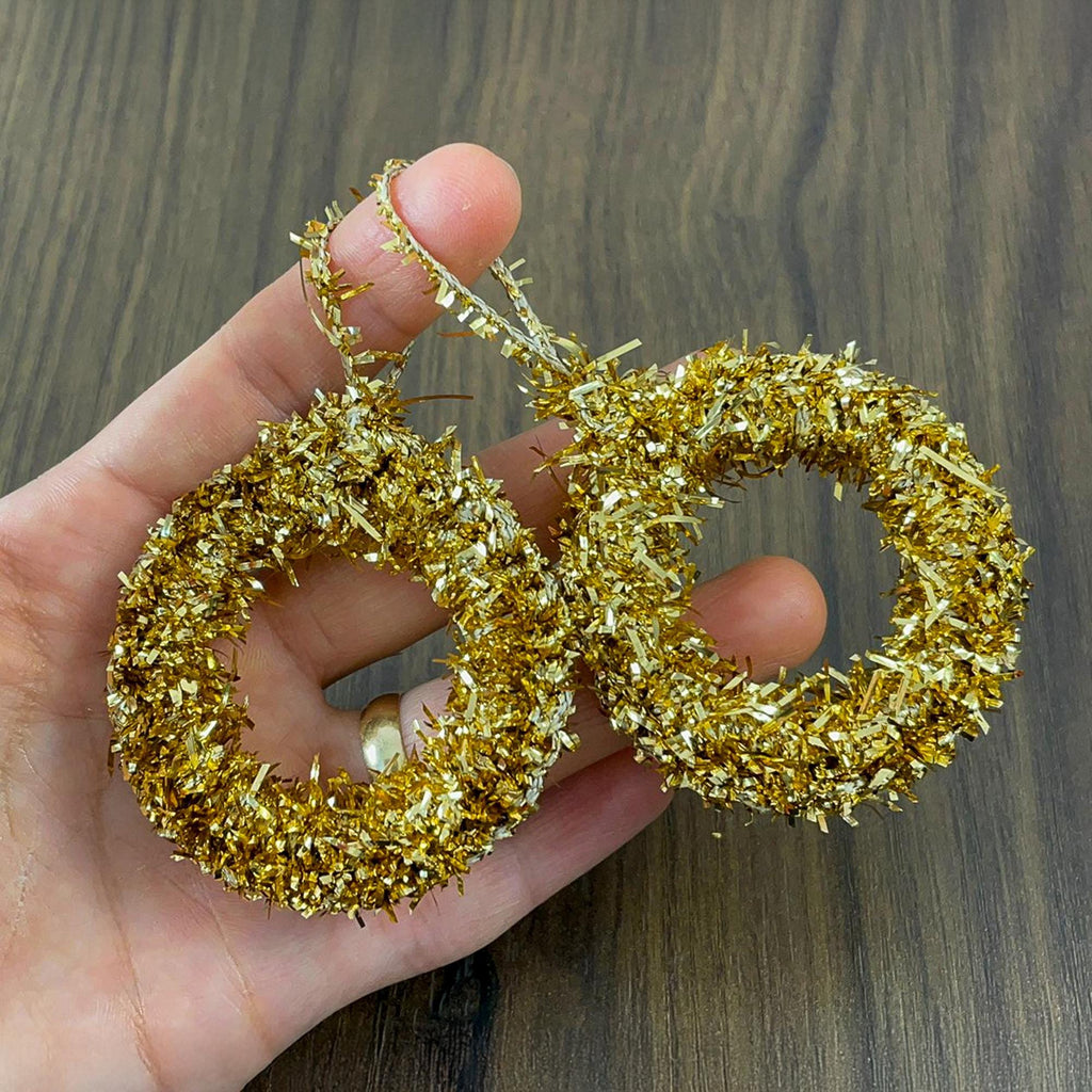 Gold Tinsel Wreath Crochet Pattern PDF - DIY Festive Ornament PDF - Hand Trendy