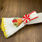 Crochet Candy Cane Towel Holder PDF Pattern - Festive Holiday Crochet Project for Beginners - Hand Trendy