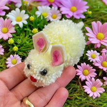 Pom Pom Bunny DIY Pattern Tutorial, Easy Rabbit Craft Tutorial for Easter Decorations, Handmade Rabbit Decoration, Instant Download