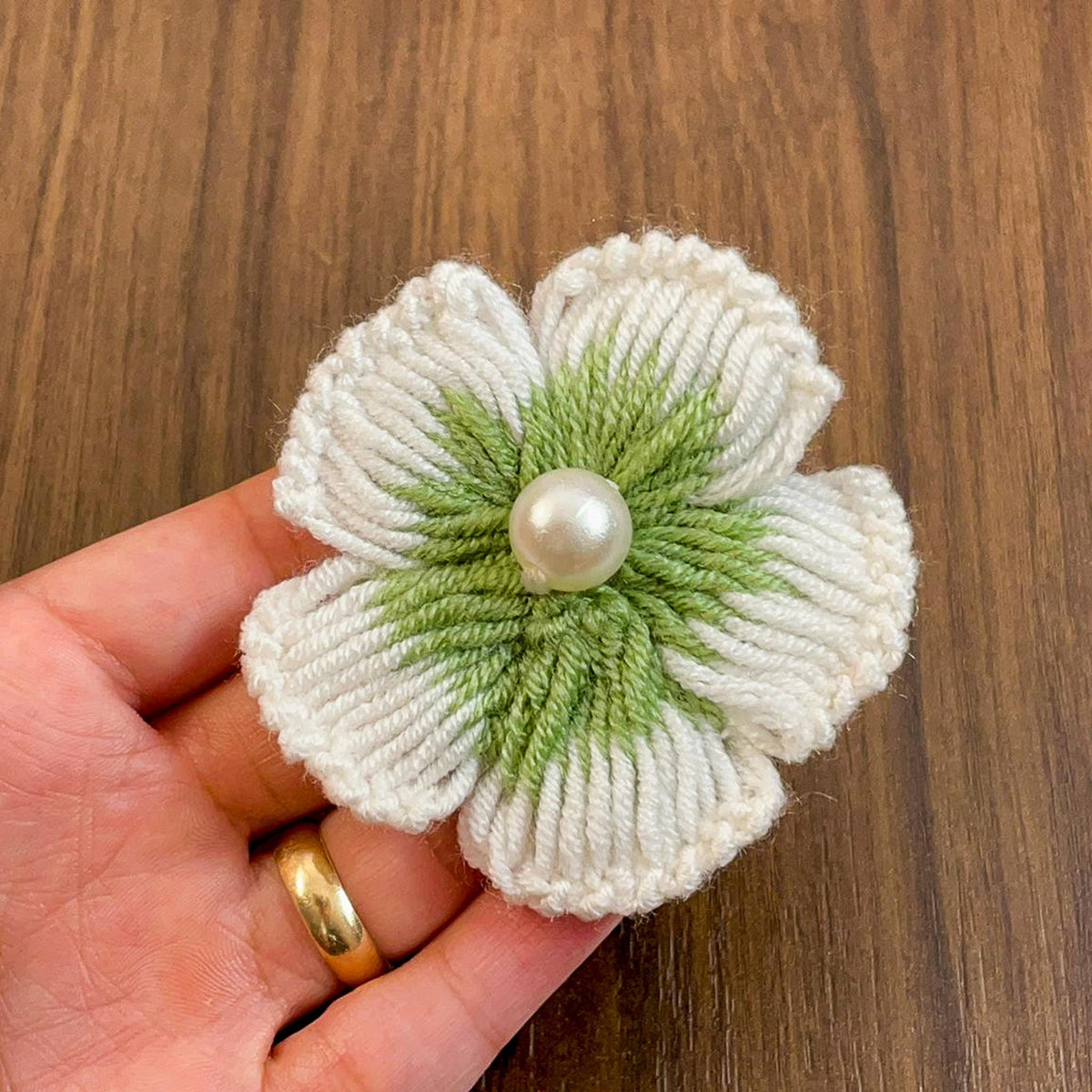 Elegant 3D Crochet Flower Pattern PDF - DIY Crochet Brooch Tutorial - Hand Trendy