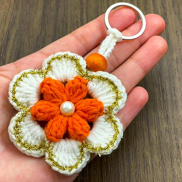 3D Crochet Puffy Flower Keychain Pattern, Amigurumi Floral Key Ring PDF, Handmade Crochet Keychain DIY, Instant Download Crochet Pattern