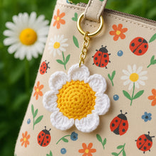 Crochet Daisy Keychain Pattern, Easy PDF Tutorial for Beginners, Create a Flower Key Holder Gift for Friends & Family