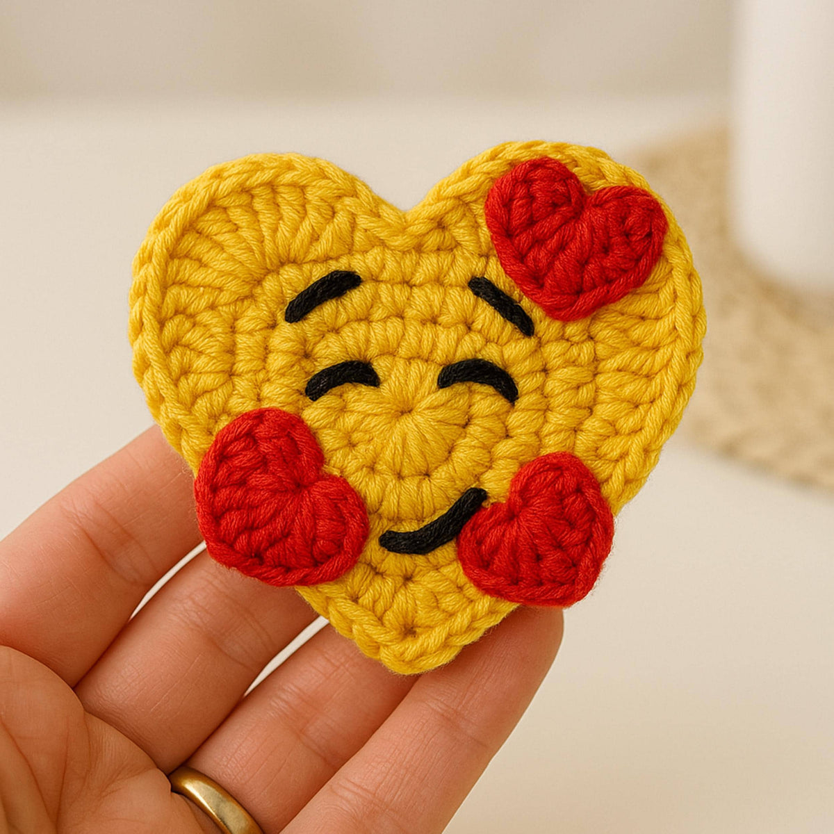 Emoji Crochet Heart Pattern - PDF Tutorial - Perfect DIY Gift Idea for Crocheting Enthusiasts - Hand Trendy