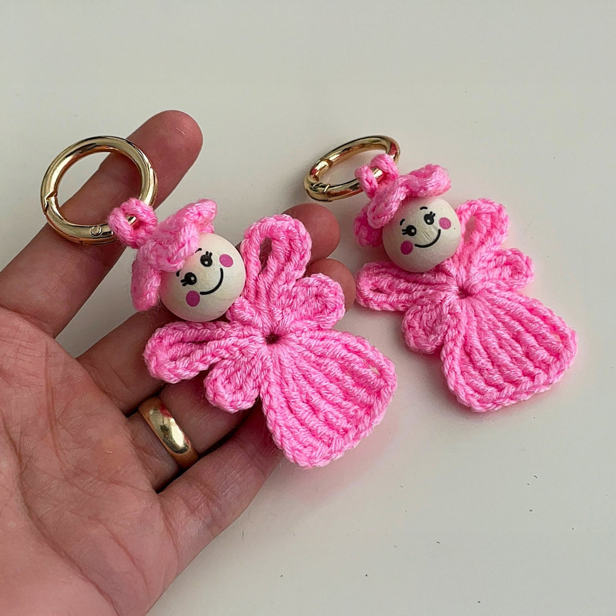 Cute Pink Crochet Angel Keychain Pattern PDF, Amigurumi Angel Ornament DIY Tutorial - Hand Trendy