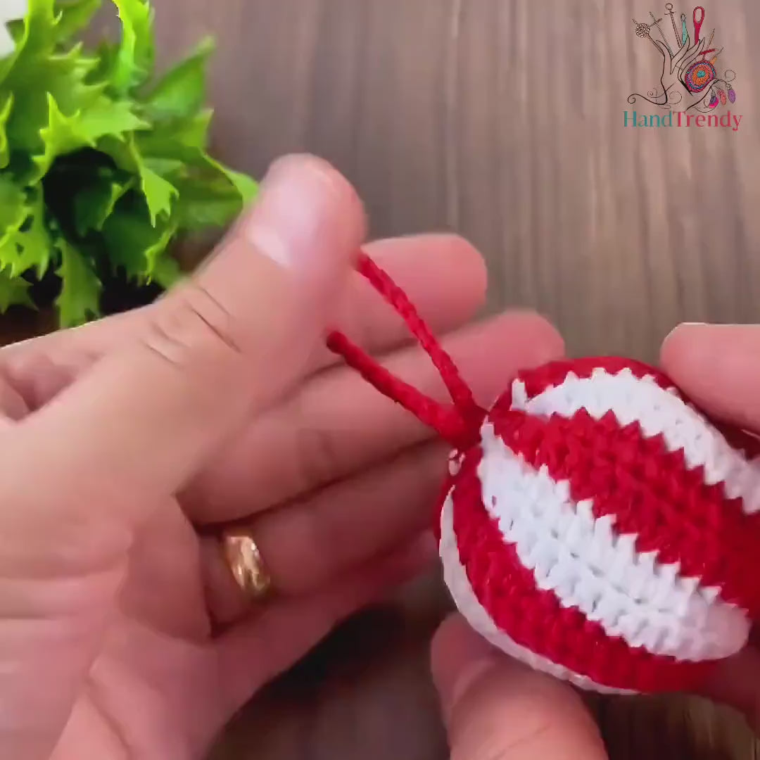 Crochet Christmas Ornament Ball Pattern PDF, Striped Holiday Bauble Tutorial, Easy DIY Christmas Decoration for Beginners