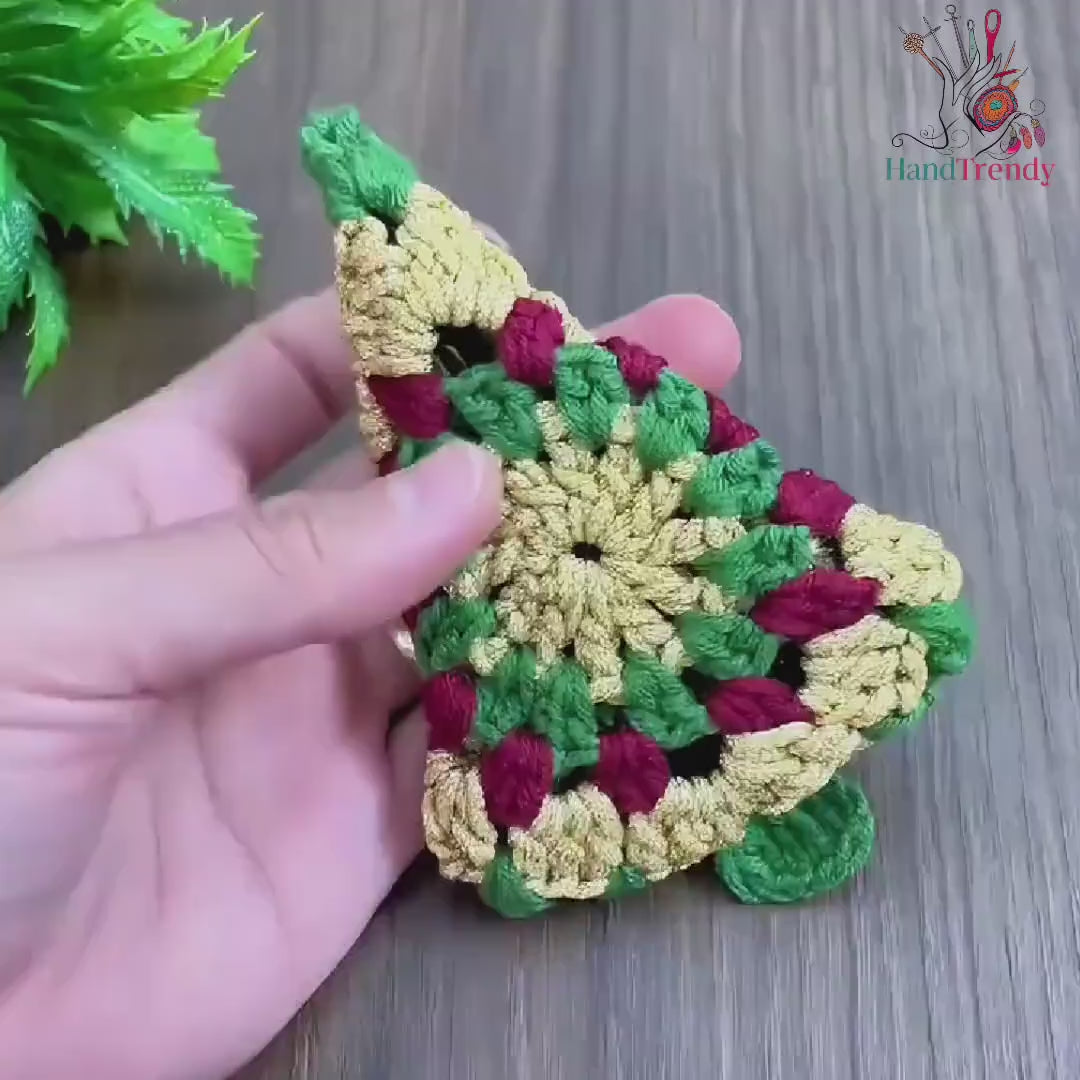 Crochet Granny Square Christmas Tree Ornament Pattern PDF, Vintage-Inspired Crochet Ornament Pattern for Holiday Decor
