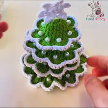 Crochet Christmas Tree Pattern, Beginner-Friendly Amigurumi Decor for DIY Holiday Decorations and Festive Gift Ideas