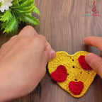 Crochet Heart Pattern, Cute Emoji Design for Heart-Shaped Motifs, Perfect DIY Gift Idea for Crocheting Enthusiasts